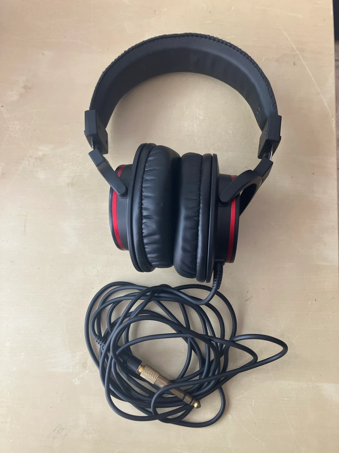 Focusrite Scarlett Studio Headphones - photo 2