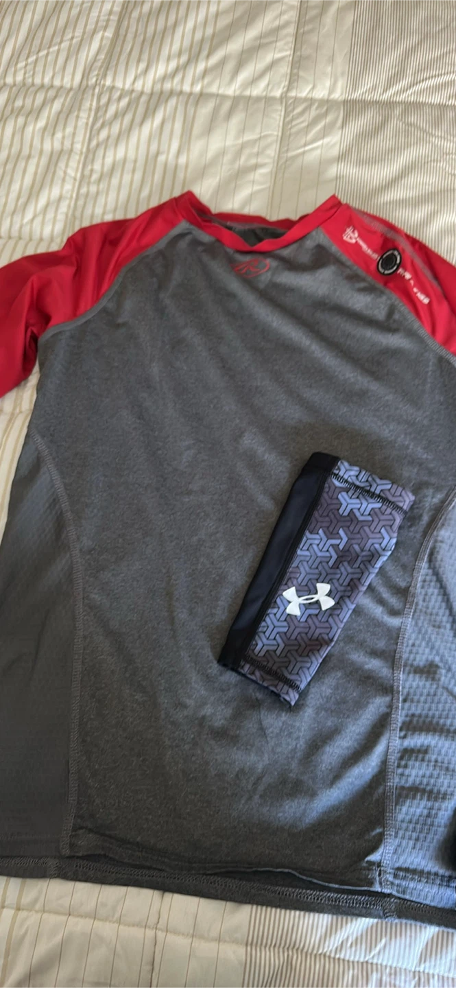 Rawlings Power Balance Athletic Shirt and UA Arm Sleeves