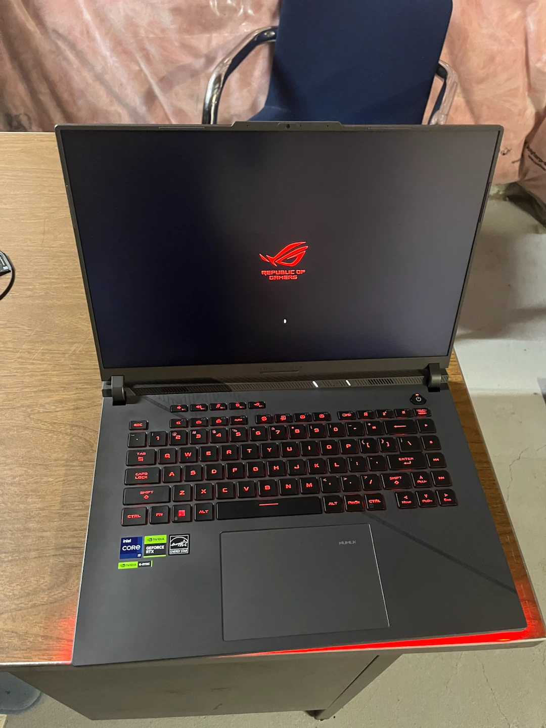 ASUS ROG Strix G16 - i9 14th gen - photo 4