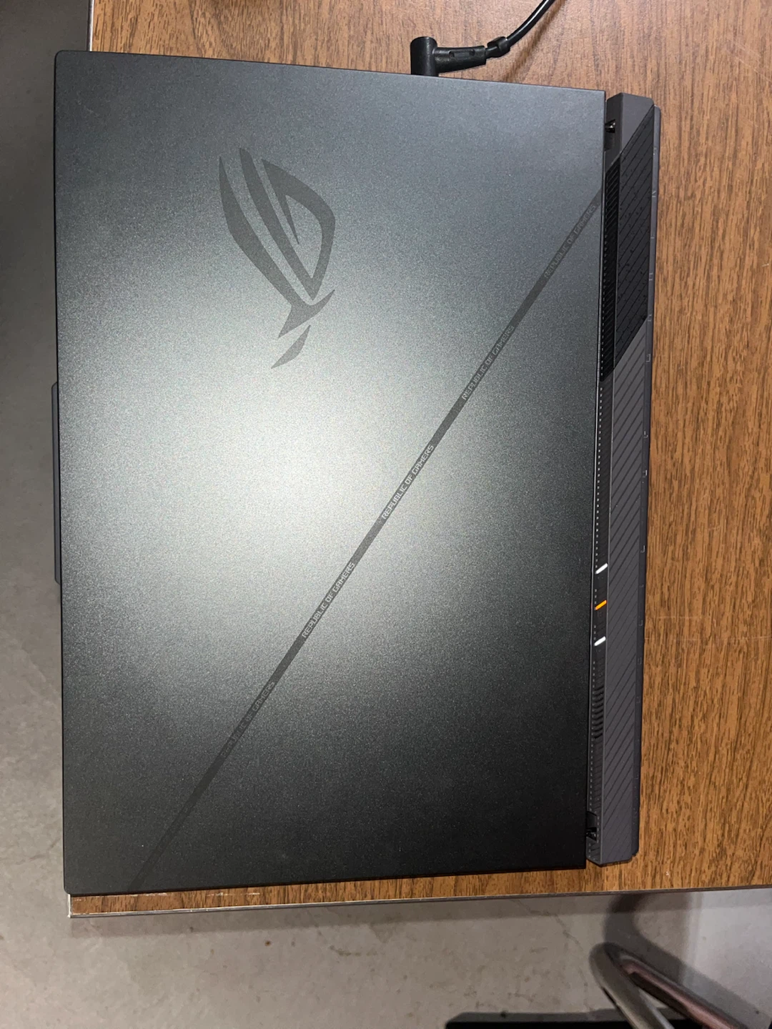 ASUS ROG Strix G16 - i9 14th gen - photo 5