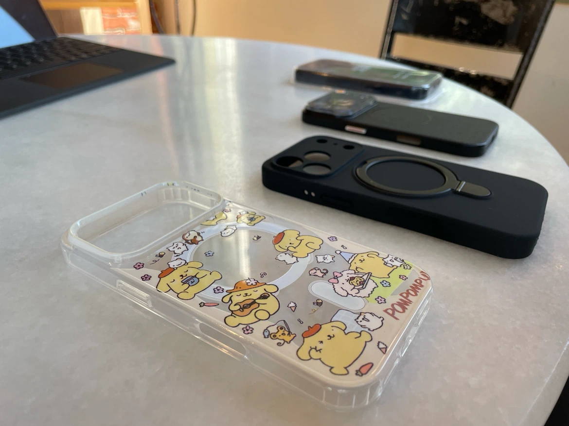 iPhone 14 Pro Silicone Case & Clear Pompompurin Case - photo 2