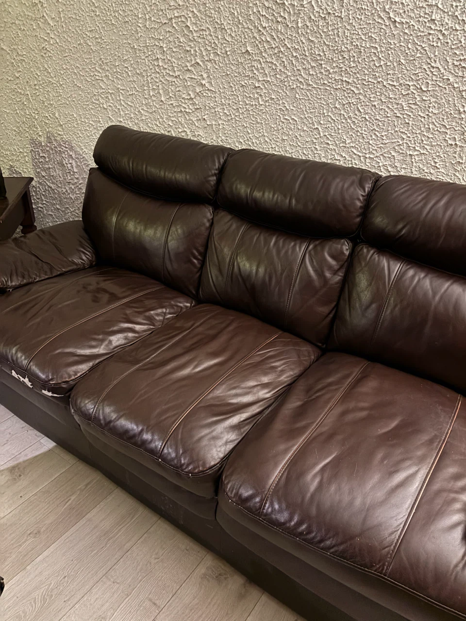 Leather couches for sale. Have some damage 150 for both - photo 4