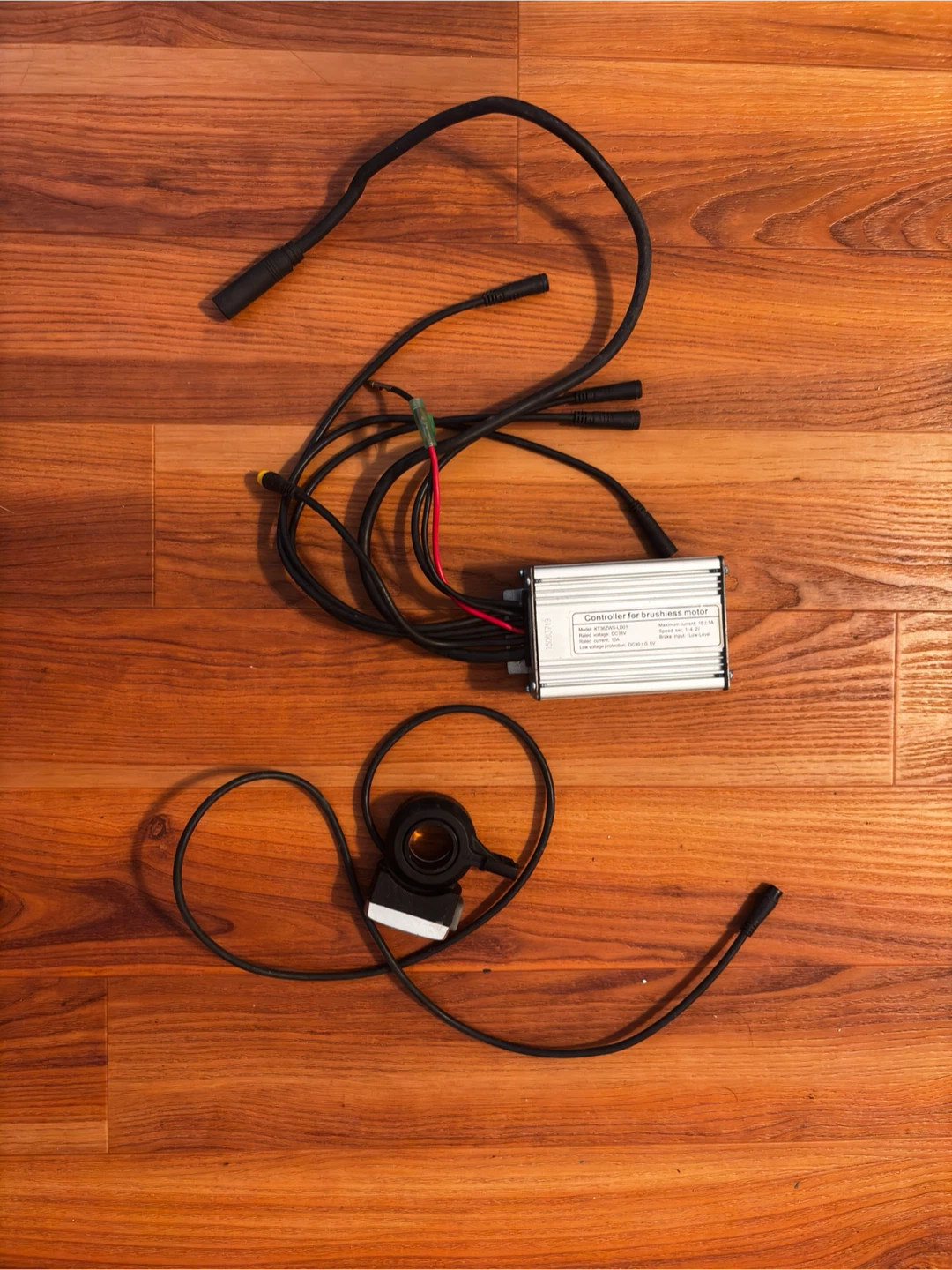 Electric Bike Conversion Kit with Battery - photo 2