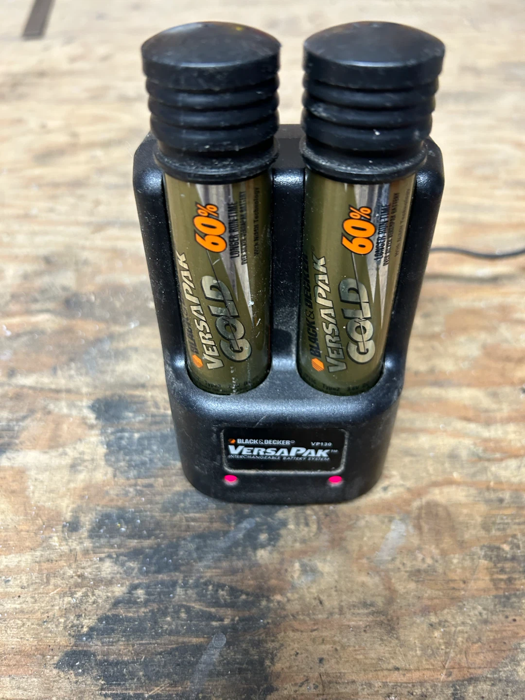 Black & Decker Cordless Screwdriver with Bits - photo 3