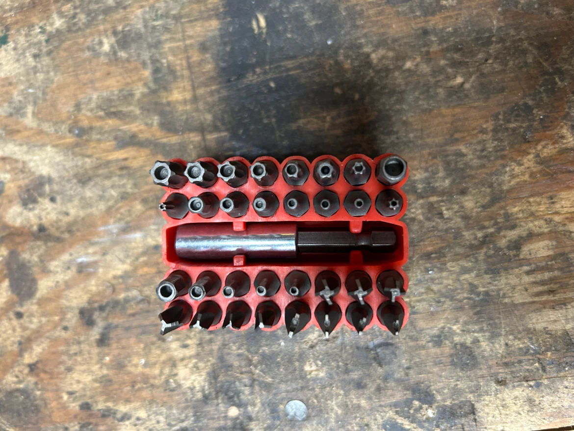 Black & Decker Cordless Screwdriver with Bits - photo 4
