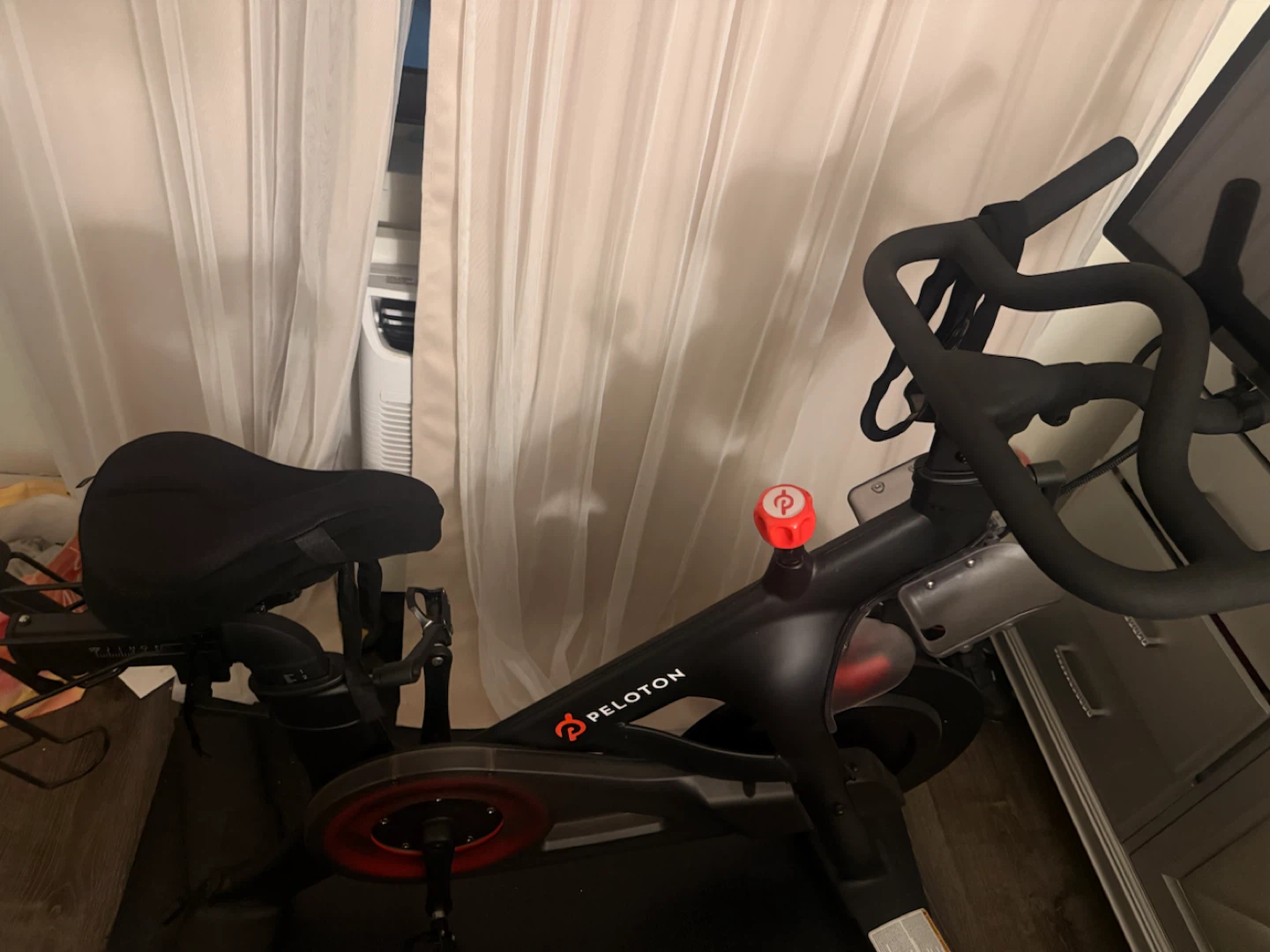Peloton Bike - photo 3