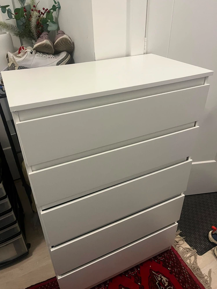 White 6-Drawer Dresser - photo 2