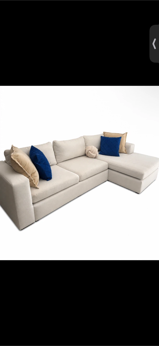 Cream Sectional Sofa with Chaise