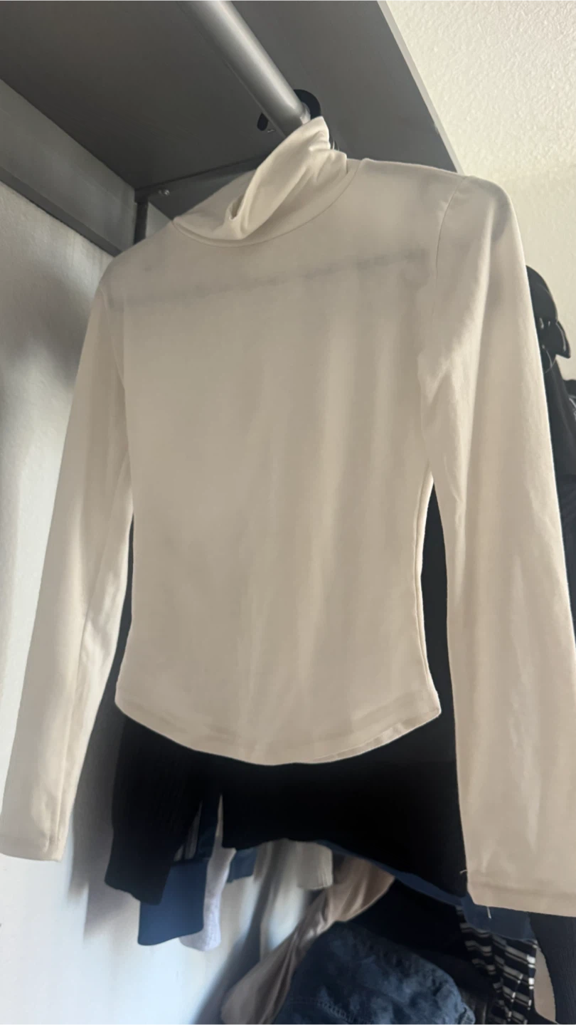 Closet sale👗 Everything $10 - photo 5