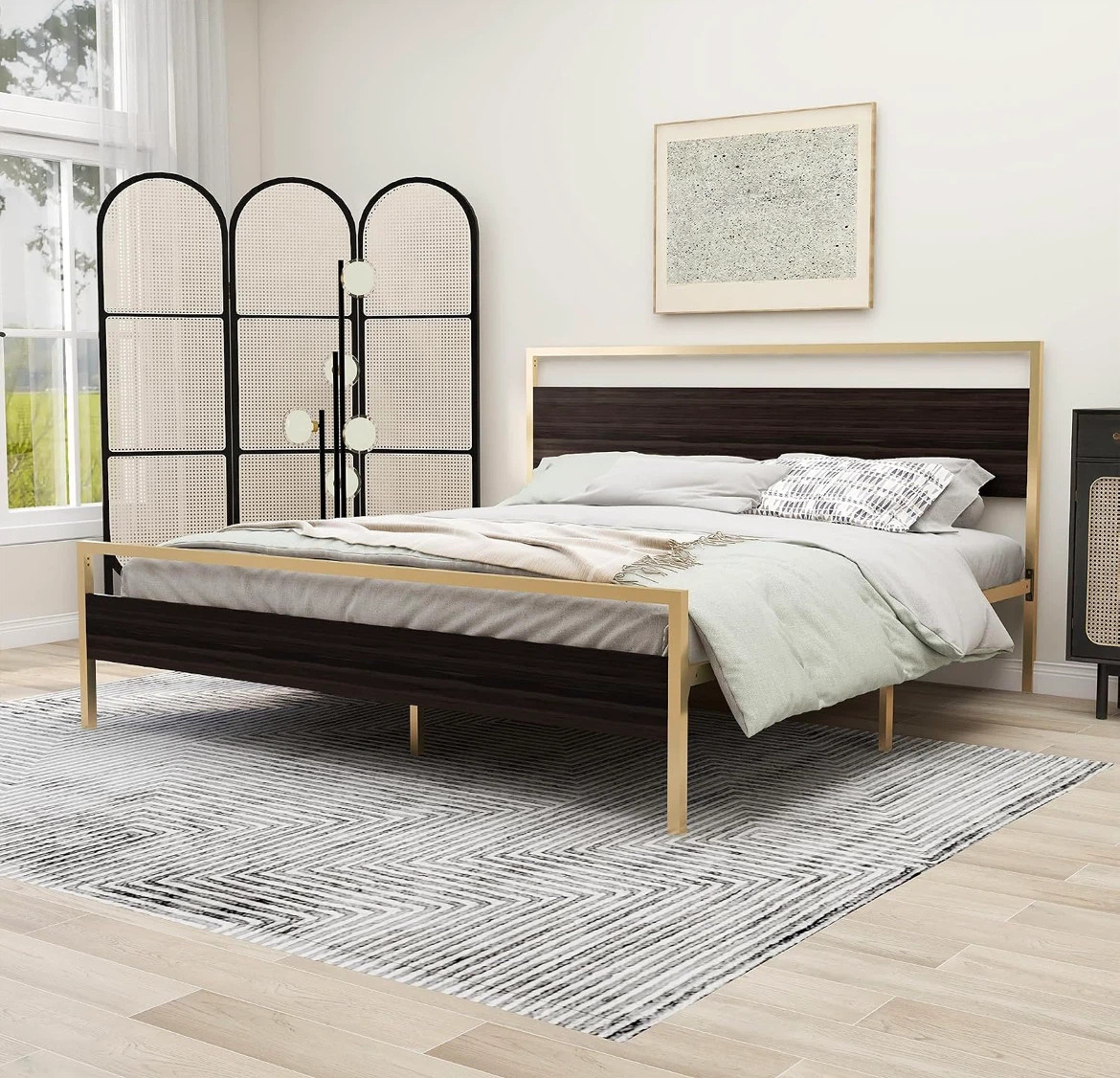 King Size Metal Bed Frame - photo 2