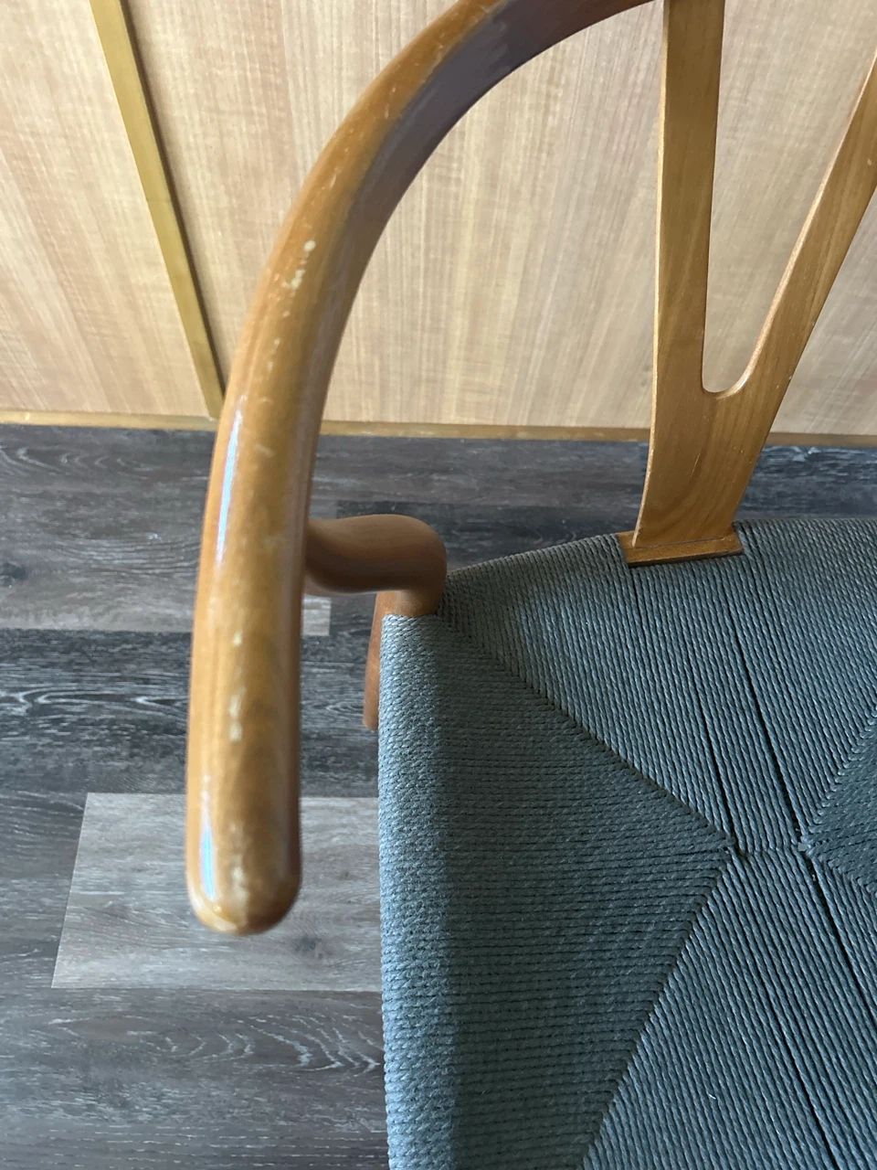 Chair - photo 2
