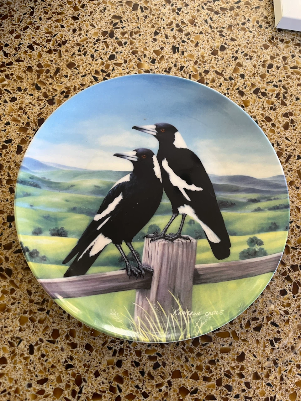 Maxwell Williams Birds of Australia Plate - Magpies