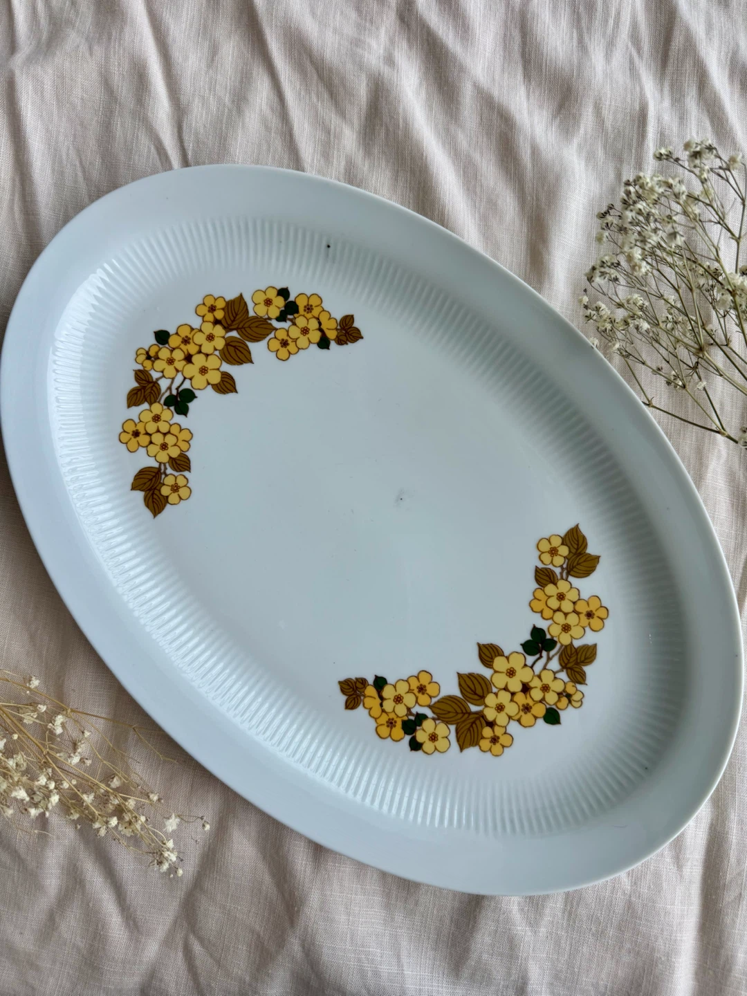 Ceramic Flower Platter 🎀