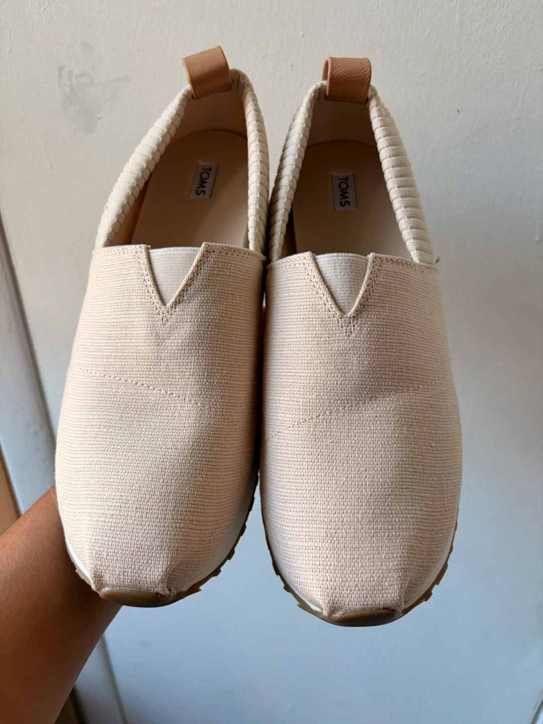 Tom’s size 9