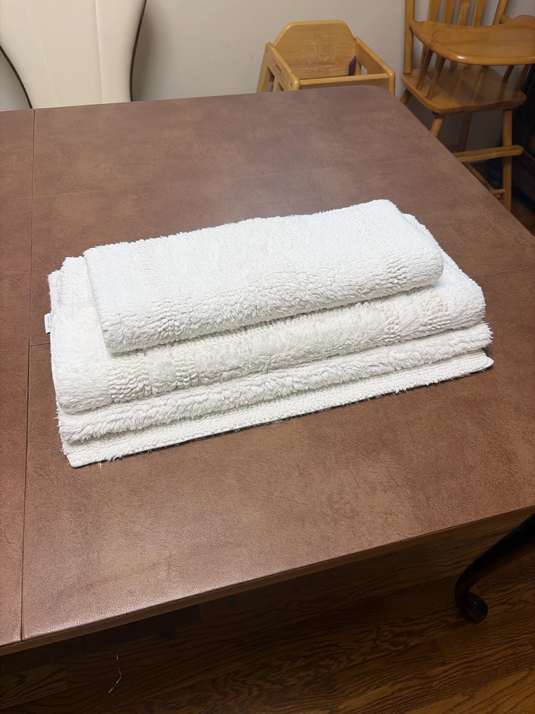 Set of 3 White Bath mats - photo 2