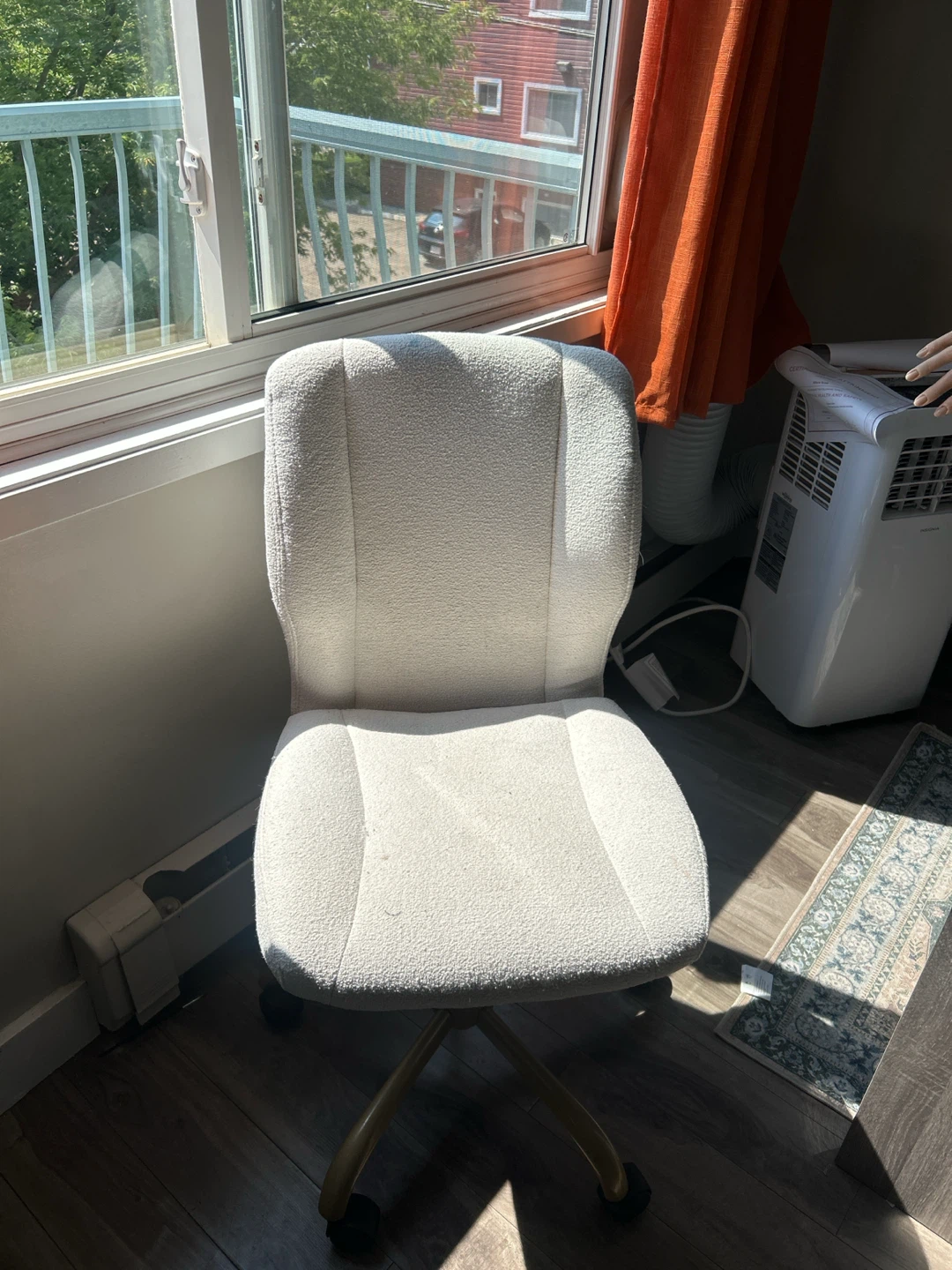 White Sherpa Office Chair
