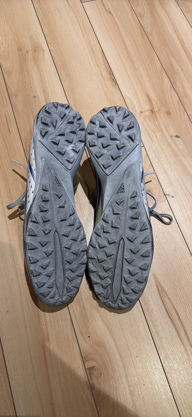 Adidas Predator turf - photo 3