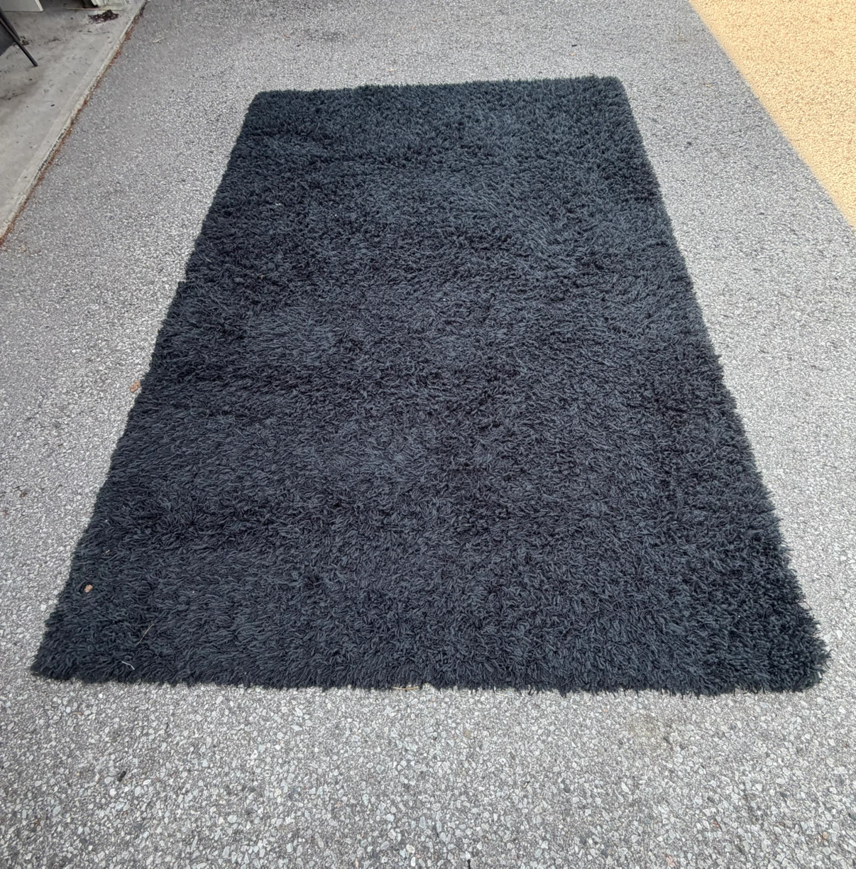 7” x 9” Black Shag Rug - photo 3