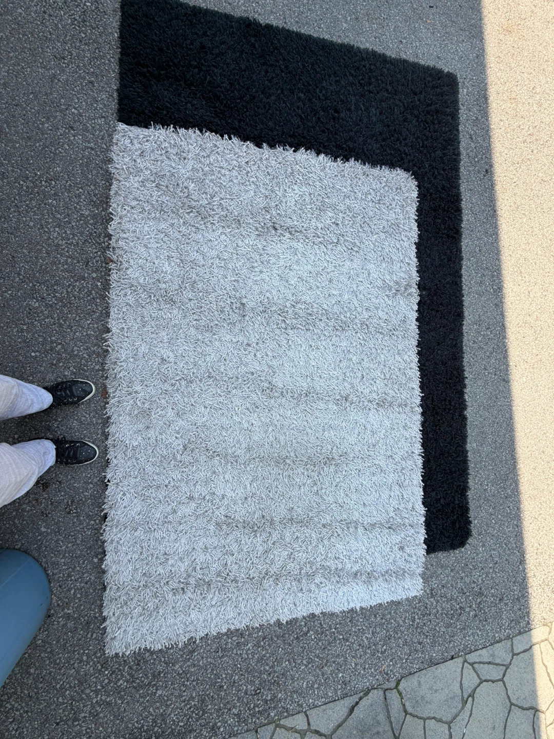 5 X 7.5 Light Grey Shag Rug - photo 2