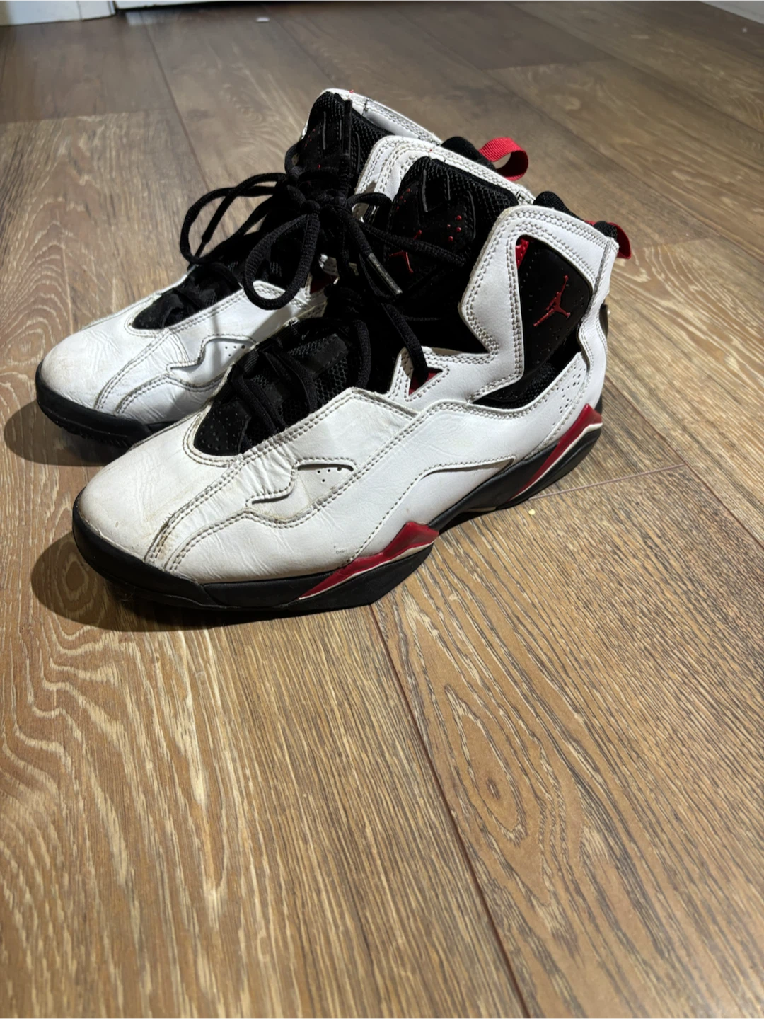 Jordan True Flight White Black Red - Men’s Size 7.5 - photo 2