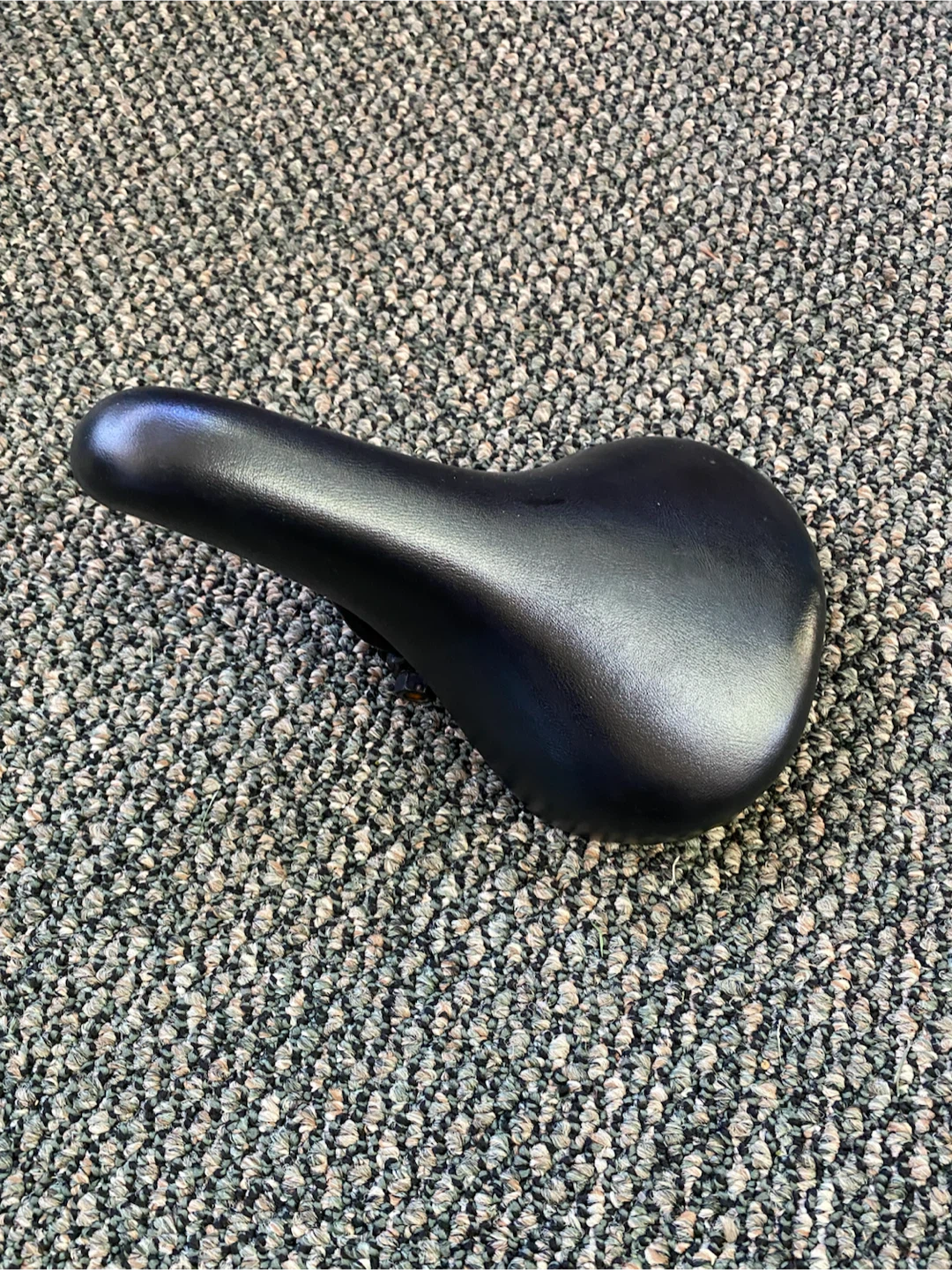 BICYCLE SEAT