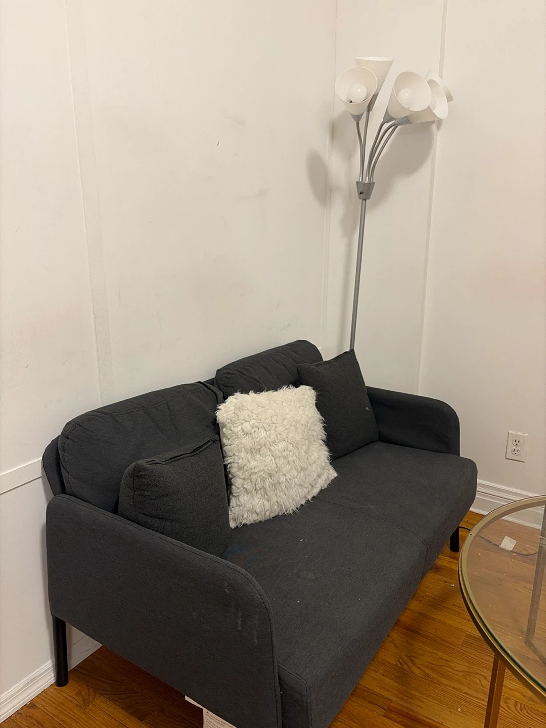 Lots of furniture - photo 2