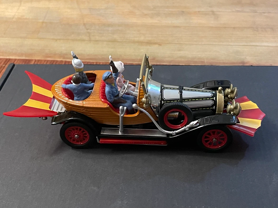 Corgi Chitty Chitty Bang Bang –  Reissue – New/Boxed - photo 3
