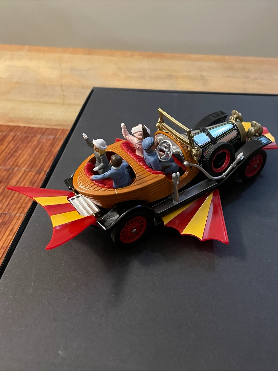 Corgi Chitty Chitty Bang Bang –  Reissue – New/Boxed - photo 4