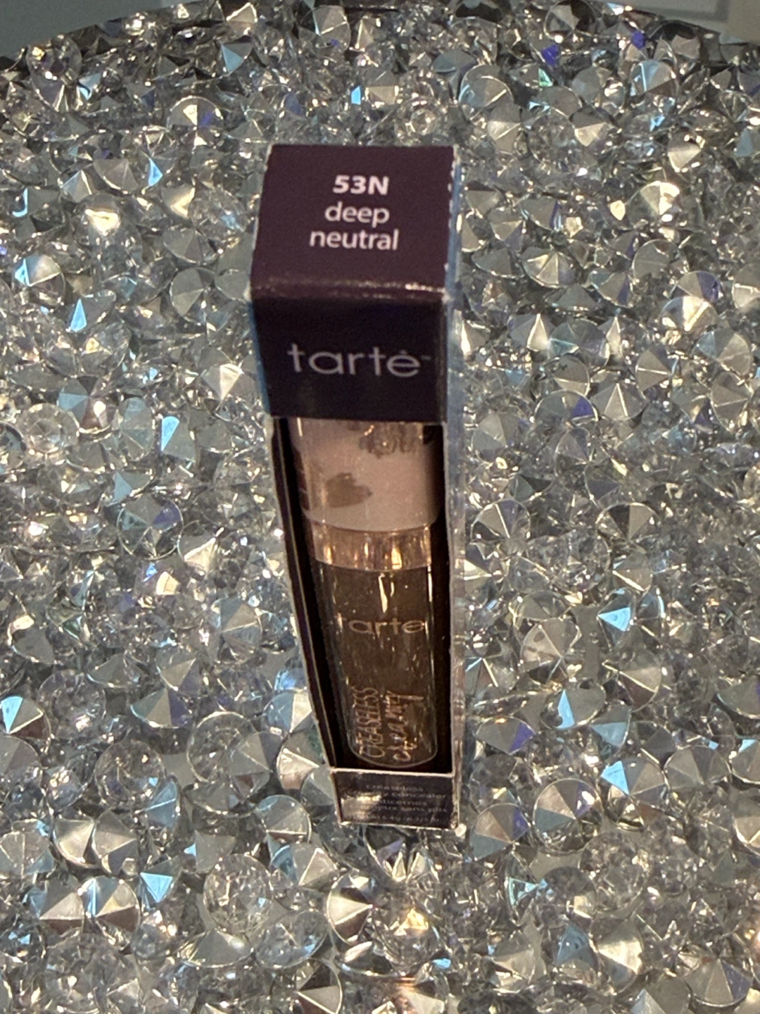 Assorted dark concealer - photo 3