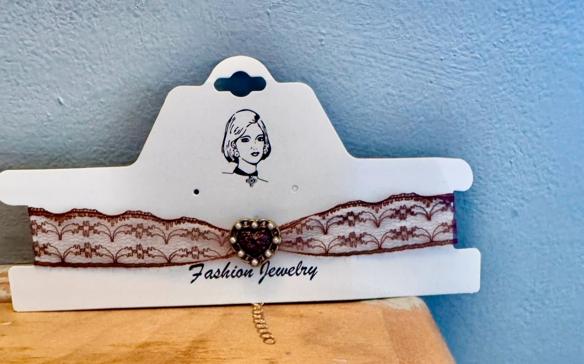 Fashion Jewelry Choker and Rings Set