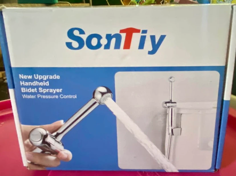 Handheld Bidet Sprayer Kit for Toilet BNIB