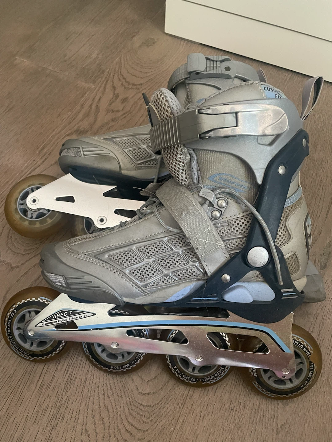 Ladies Rollerblades Size 7