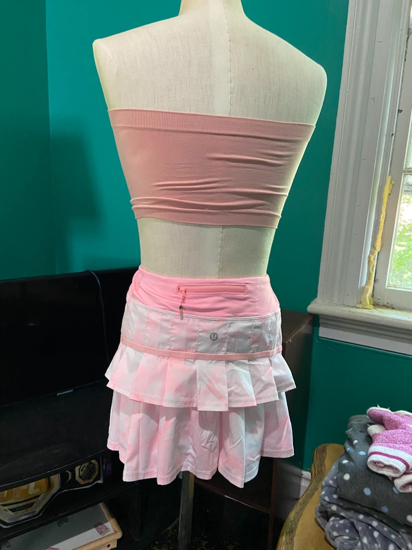 Vintage Lululemon Pace Setter Skirts (2) - photo 4