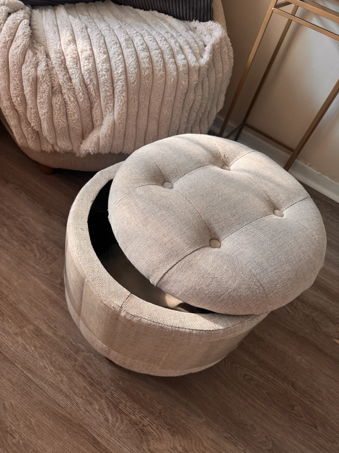 Tufted Storage Ottoman - photo 5