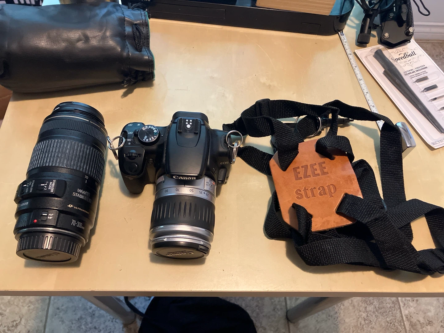 Canon EOS DSLR Camera with 70-300mm Lens and EZee Strap - photo 2