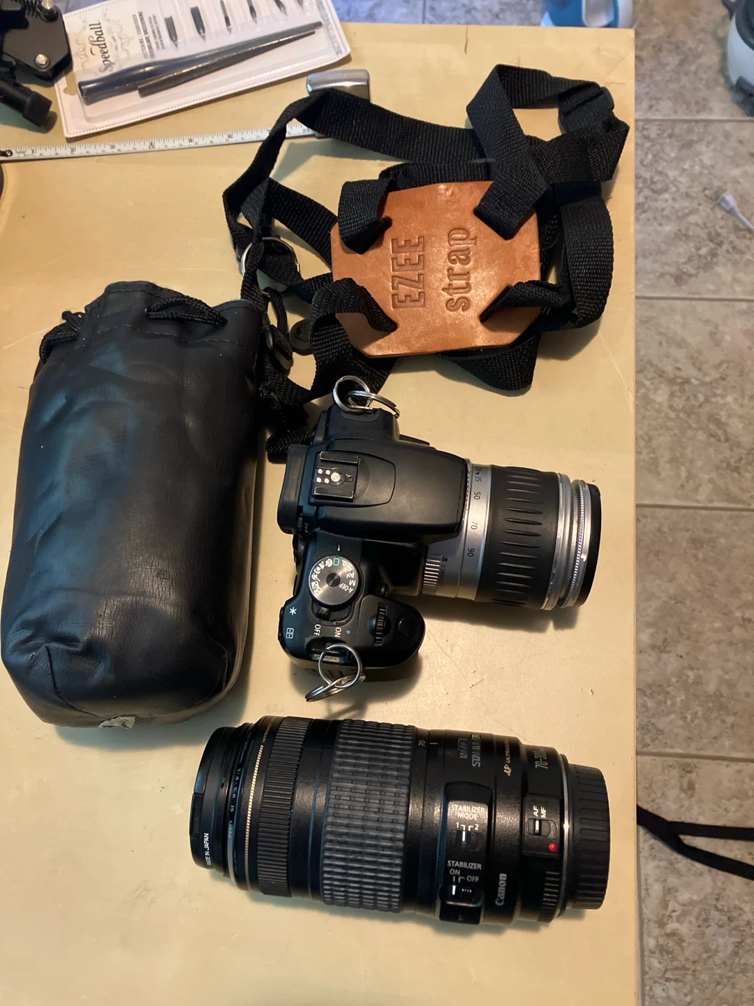 Canon EOS DSLR Camera with 70-300mm Lens and EZee Strap - photo 3