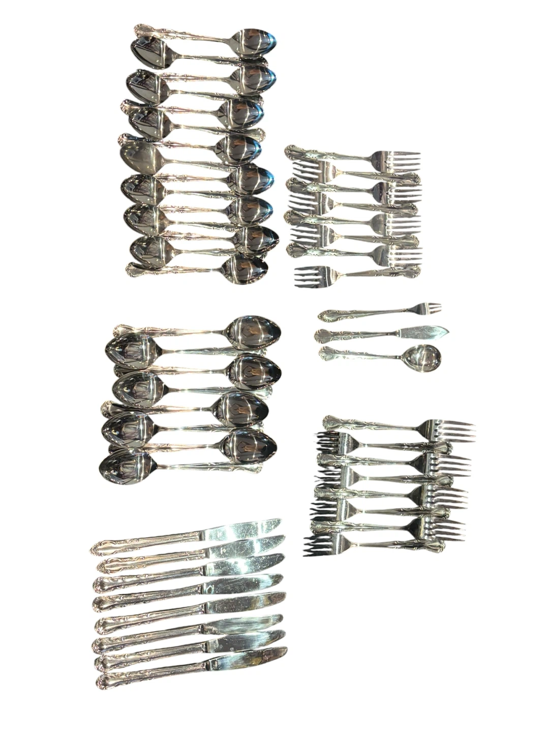 Silver Plated Flatware Set - Spoons, Forks, Knives made in Korea - photo 3