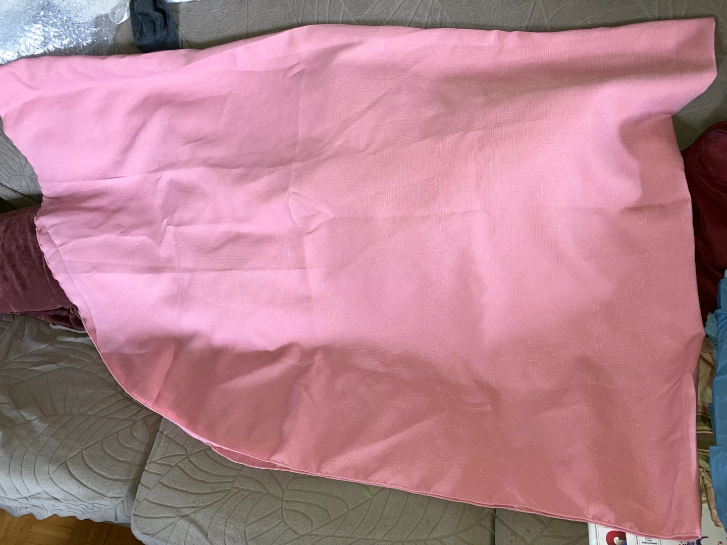 Pink Polyester Tablecloth-102”x60” - photo 4