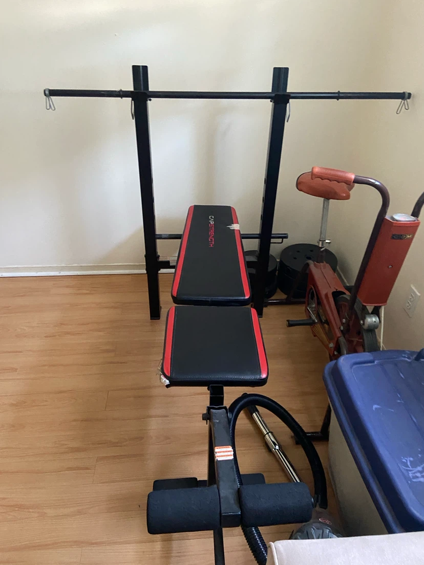 benchpress with plates
