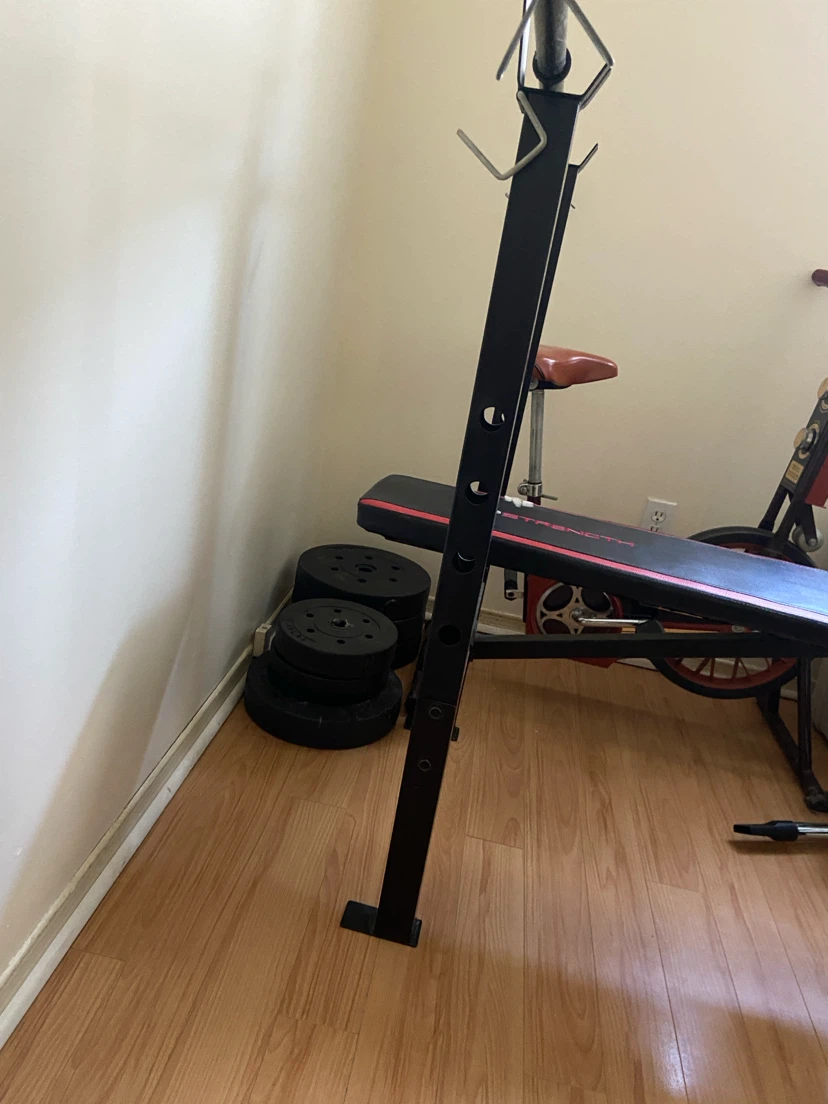benchpress with plates - photo 3