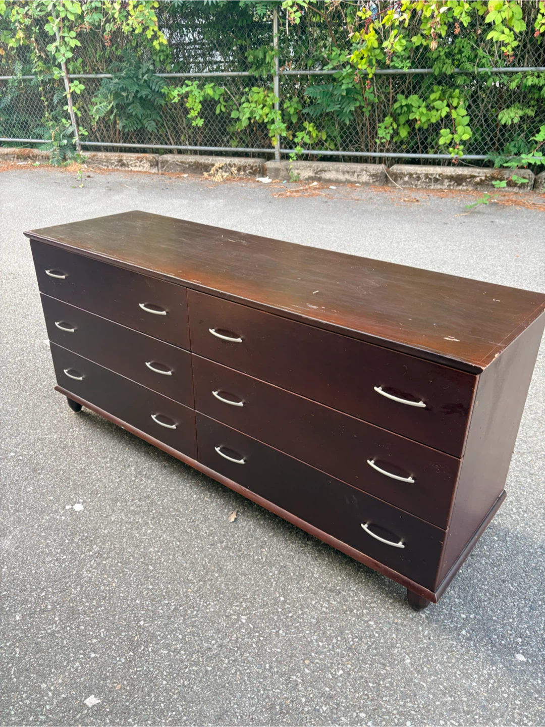 Delivery available- dresser - photo 2