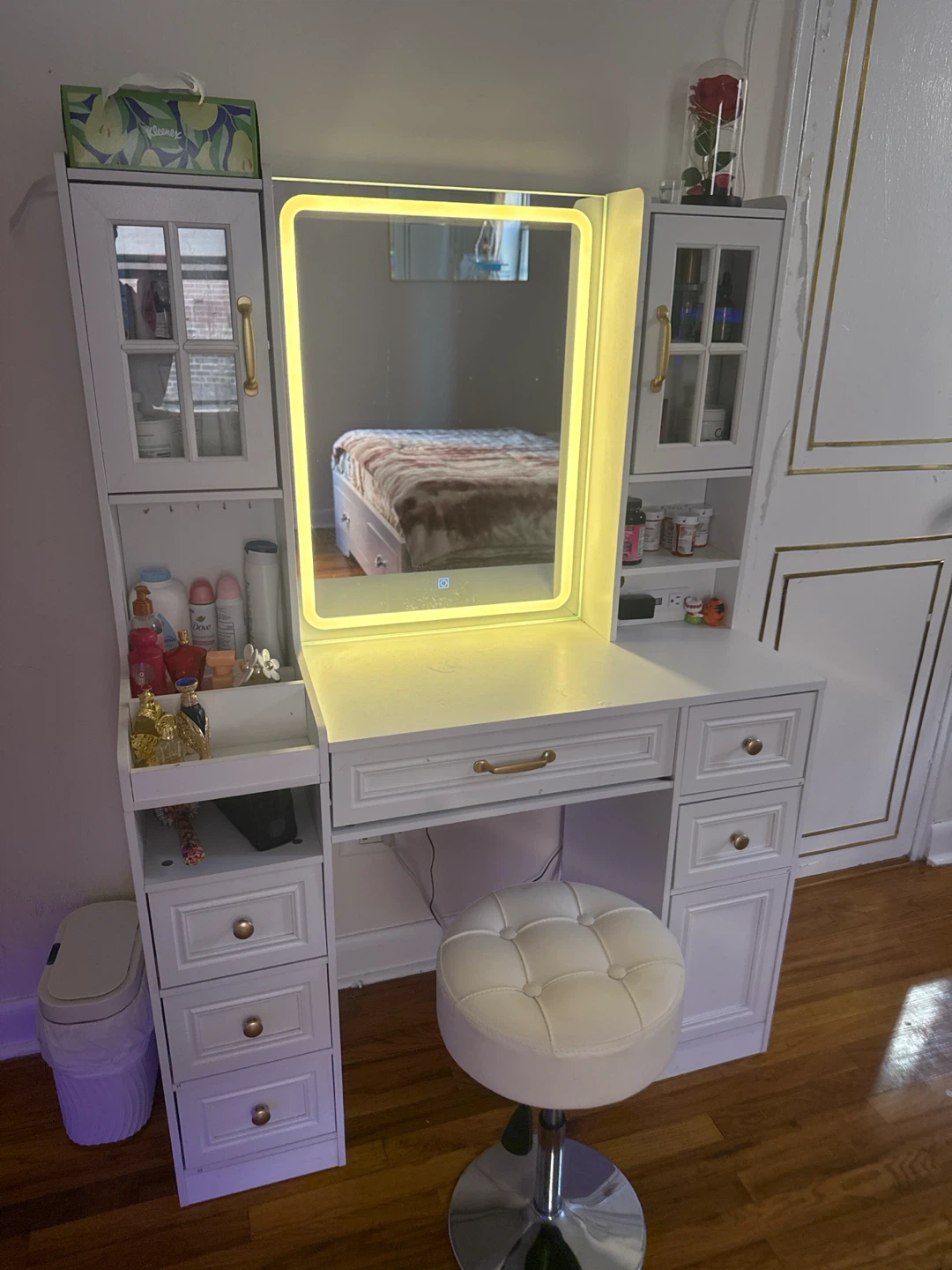 White Vanity Makeup Table with Lighted Mirror and Stool