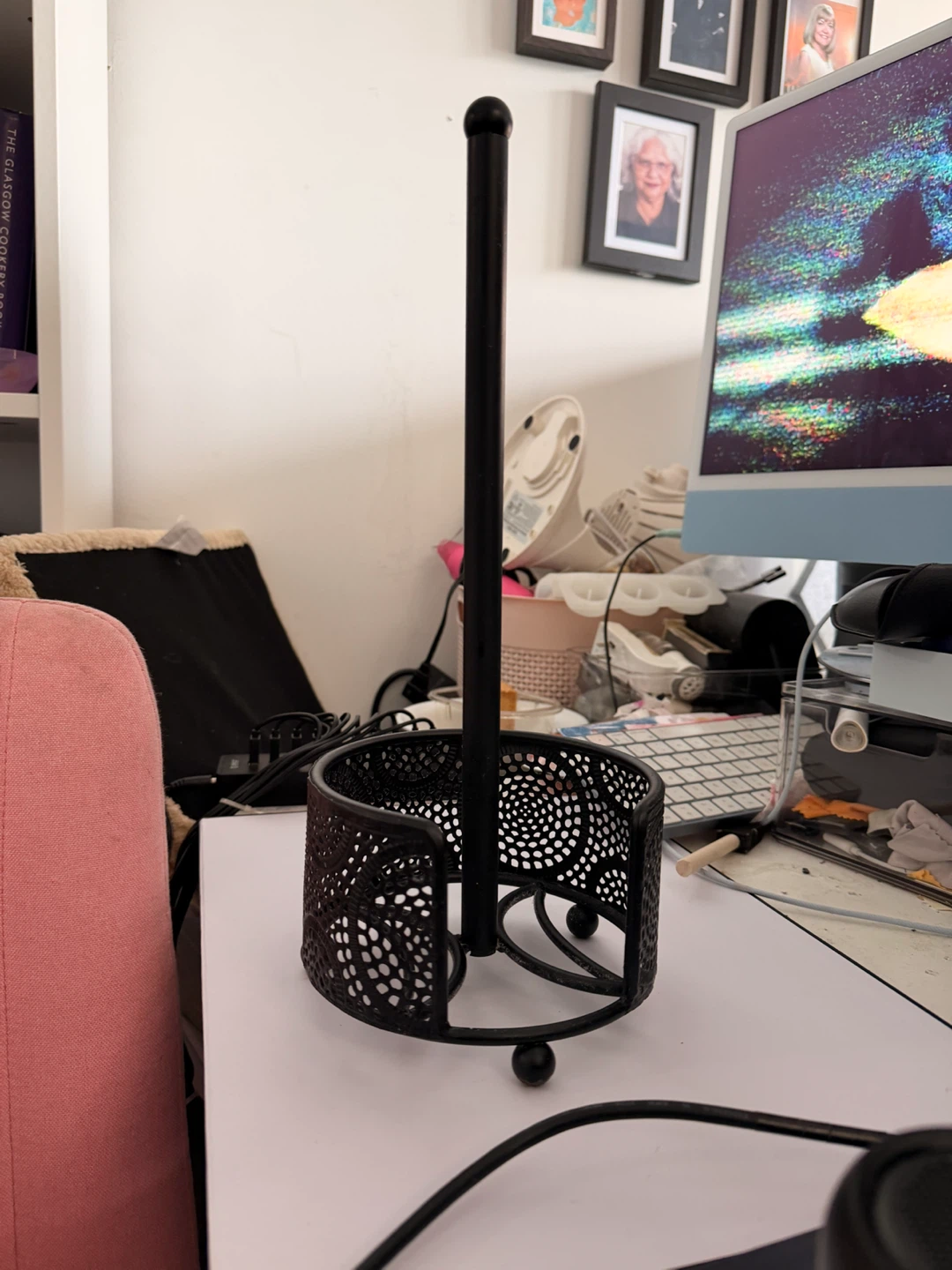 Black Metal Paper Towel Holder
