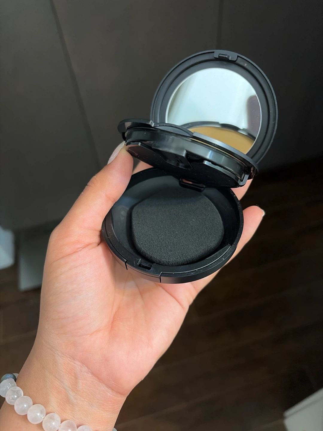 MAC Studio Fix Powder Plus Foundation C45 - photo 3