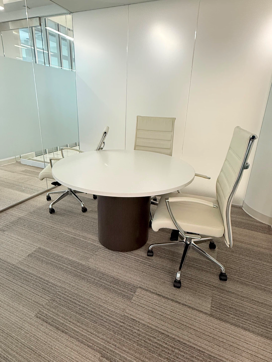 Office Furniture - photo 4