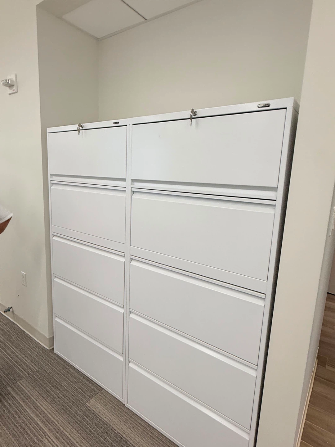 Office Furniture - photo 5