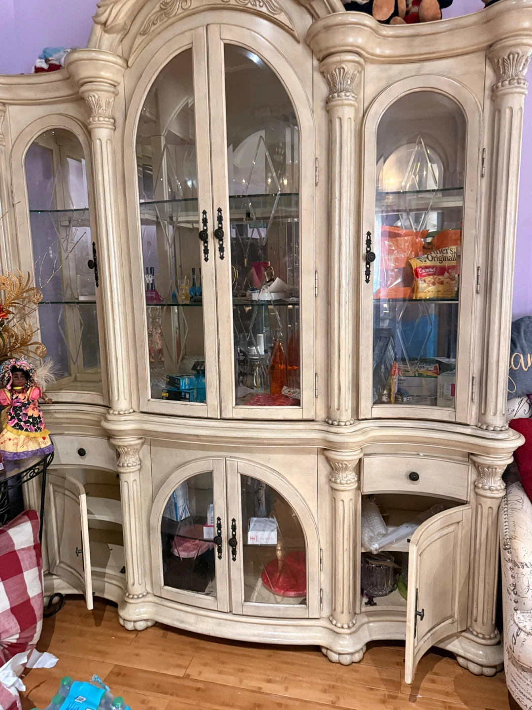 Dining Table and China Cabinet Set - photo 3