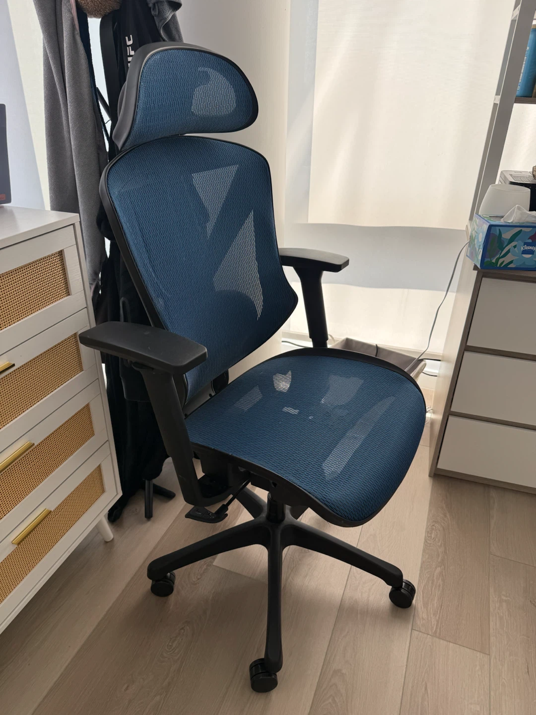 Ergonomic Mesh Office Chair with Headrest - Blue - photo 2