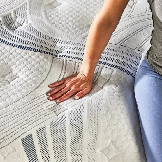 Novaform ComfortGrande Plus Gel Memory Foam Queen Mattress - photo 5