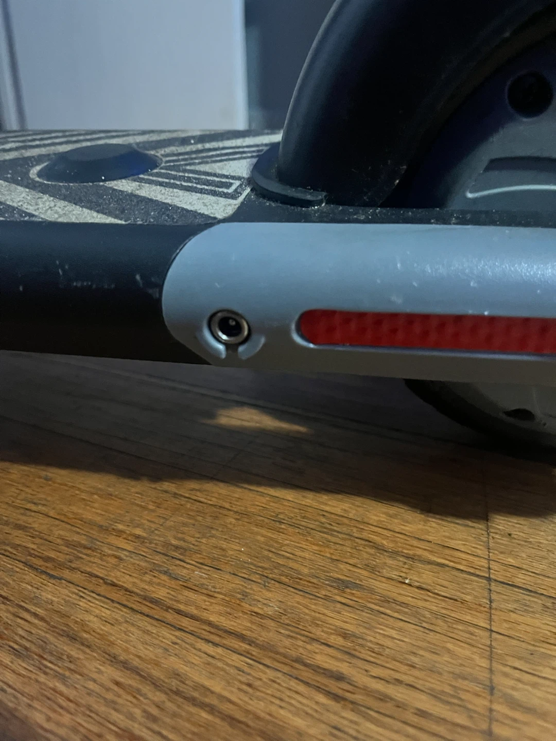 Gotrax GKS Electric Scooter - photo 4